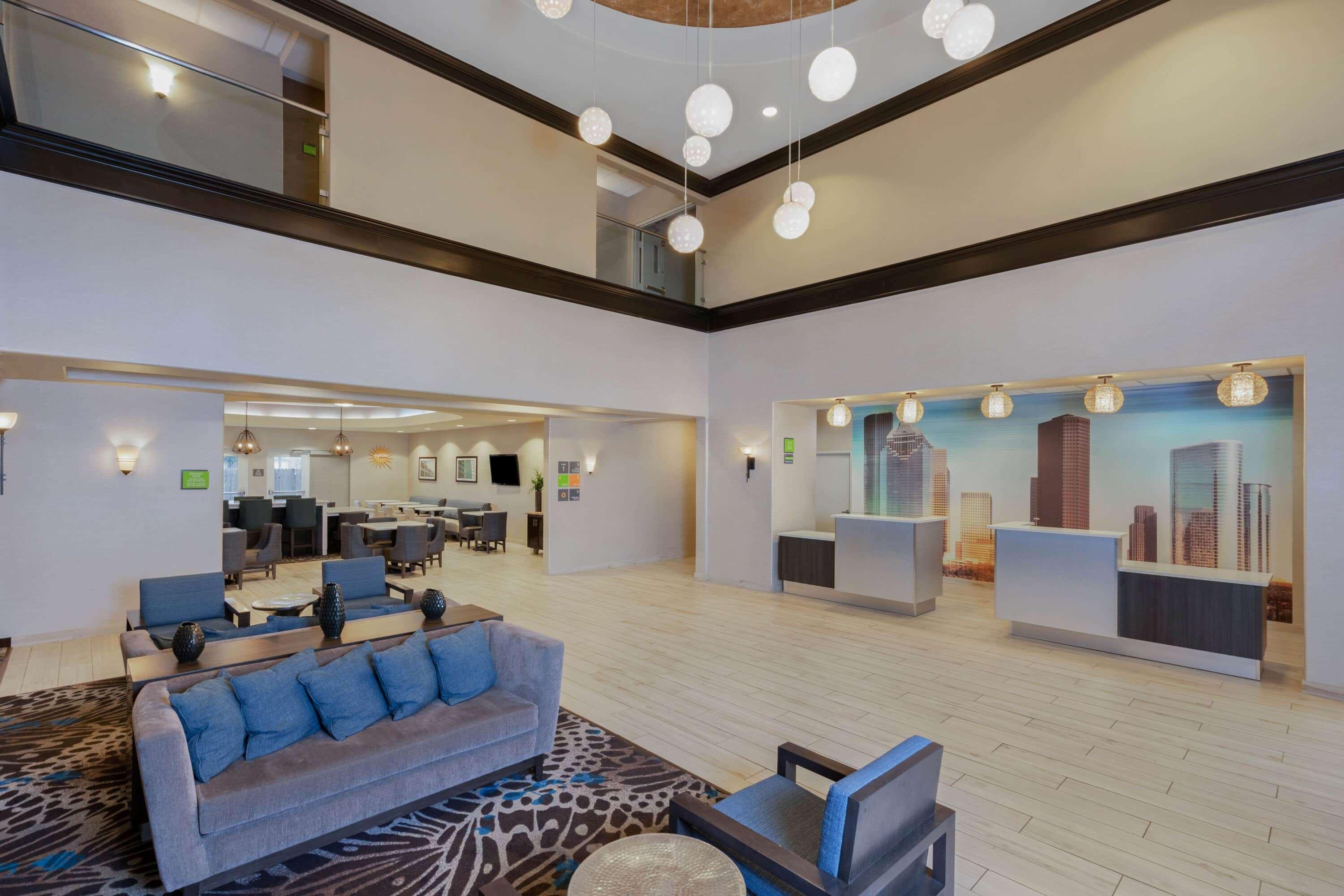 Отель La Quinta By Wyndham Houston Energy Corridor Экстерьер фото